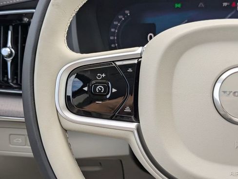 New 2026 Volvo XC90 T8 Ultra w/ Protection Package Premier AWD/4WD image 28