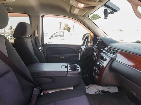 Used 2013 Chevrolet Tahoe LS w/ Convenience Package RWD image 16