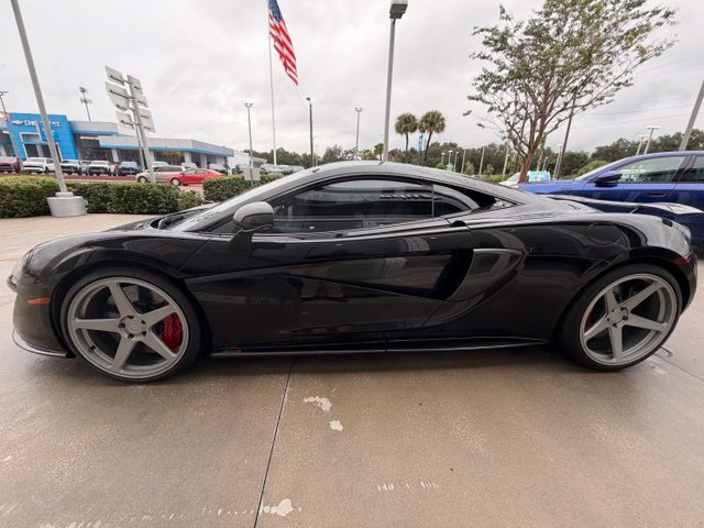Used 2017 McLaren 570S Coupe RWD image 16