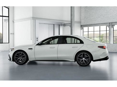 New 2026 Mercedes-Benz E 53 AMG e 4MATIC Sedan image 33