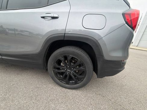 Used 2020 GMC Terrain SLE w/ Elevation Edition FWD image 19