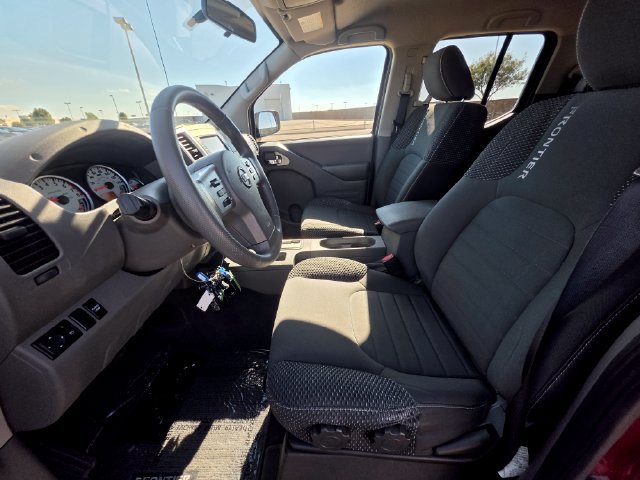 Used 2019 Nissan Frontier Desert Runner RWD image 14
