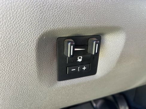 Used 2014 Chevrolet Silverado 3500 W/T w/ Snow Plow Prep Package image 52