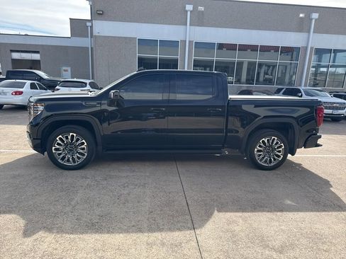 Used 2024 GMC Sierra 1500 Denali Ultimate image 2