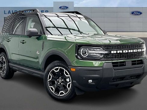 New 2025 Ford Bronco Sport Outer Banks w/ Outer Banks Tech Package+ image 2
