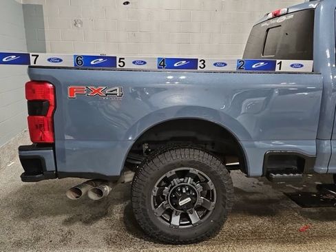 Used 2023 Ford F250 Lariat w/ Lariat Ultimate Package AWD/4WD image 30