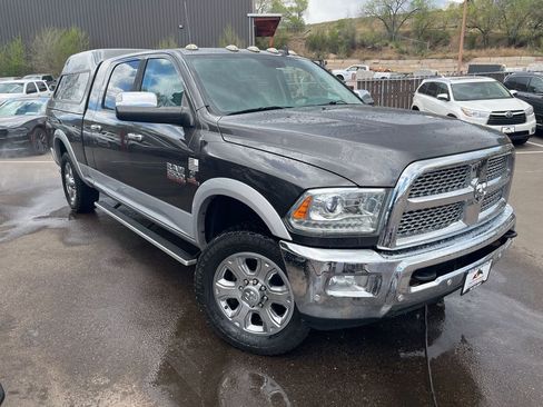 Used 2016 RAM 2500 Laramie AWD/4WD image 1