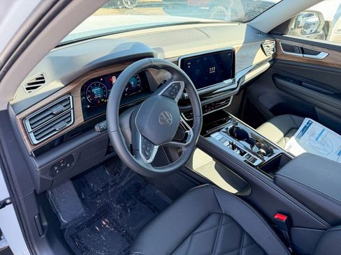 New 2026 Volkswagen Atlas SE AWD/4WD image 12