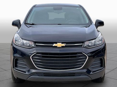 Used 2019 Chevrolet Trax LS w/ Tint and Cruise Package FWD image 5