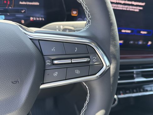 New 2026 Chevrolet Traverse Z71 w/ Enhanced Driving Package image 26