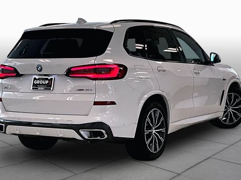 Used 2023 BMW X5 xDrive45e w/ M Sport Package AWD/4WD image 23