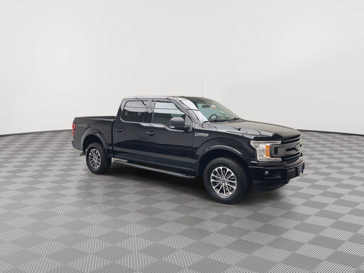 Certified 2018 Ford F150 XLT w/ Equipment Group 302A Luxury AWD/4WD image 35