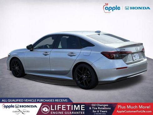 Used 2026 Honda Civic Sport image 4