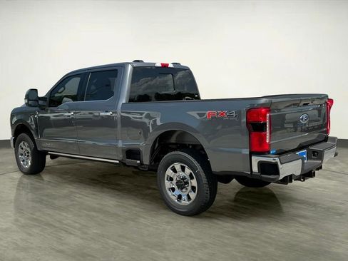 New 2025 Ford F350 Lariat w/ Lariat Ultimate Package AWD/4WD image 3