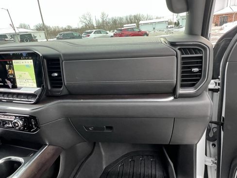 Used 2023 GMC Sierra 1500 SLT w/ SLT Premium Package image 33