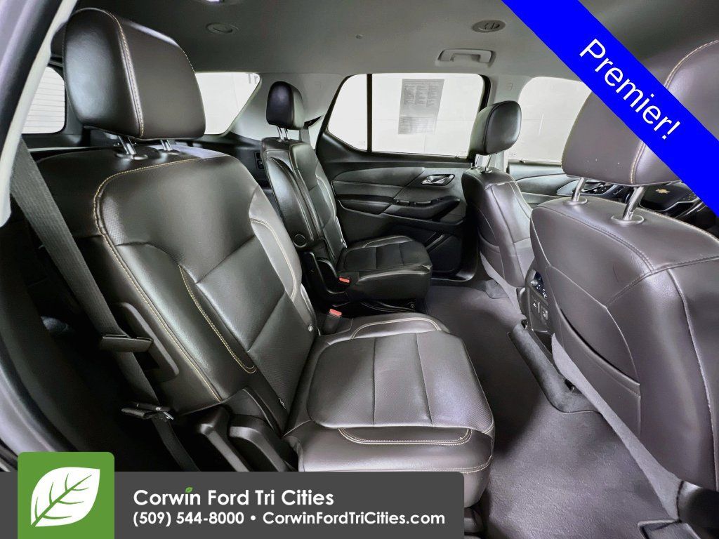 Used 2021 Chevrolet Traverse Premier w/ LPO, Blackout Package AWD/4WD image 18