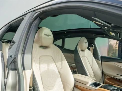 Used 2023 Aston Martin DBX 707 image 13