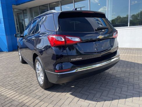 Used 2021 Chevrolet Equinox Premier FWD image 3