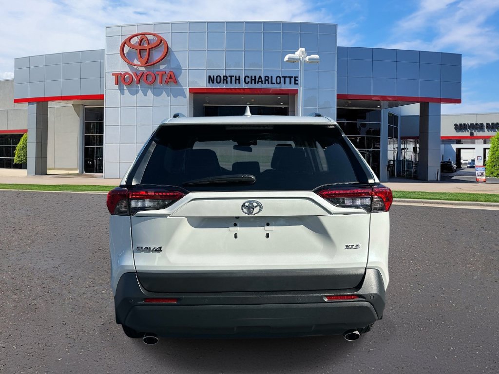Used 2025 Toyota RAV4 XLE Premium w/ Weather Package FWD image 7