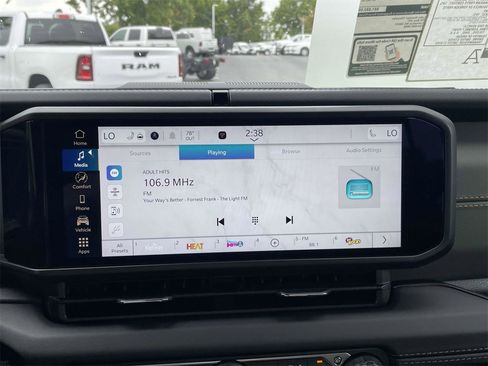 New 2025 Jeep Gladiator Mojave w/ Convenience Group image 19