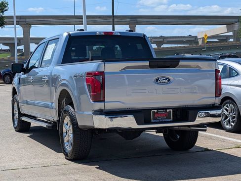 Used 2025 Ford F150 XLT w/ Equipment Group 301A Standard AWD/4WD image 4