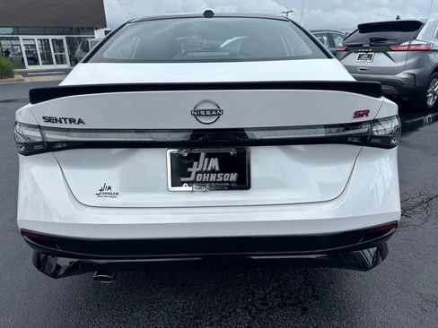 New 2026 Nissan Sentra SR FWD image 4
