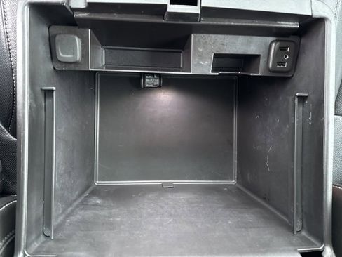 Used 2019 Chevrolet Tahoe Premier w/ RST 6.2L Performance Edition image 27