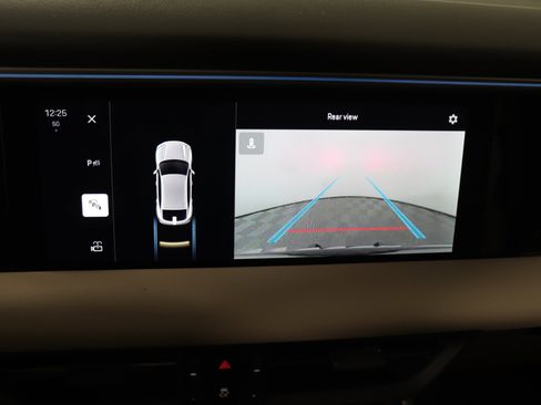 Used 2024 Porsche Macan 4 Electric image 29