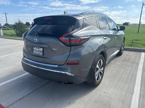 Used 2021 Nissan Murano SV FWD image 3