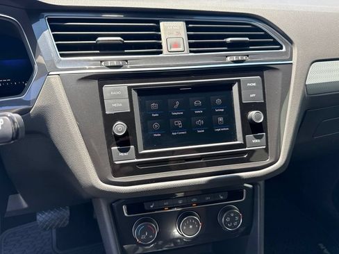 Certified 2022 Volkswagen Tiguan S AWD/4WD image 23