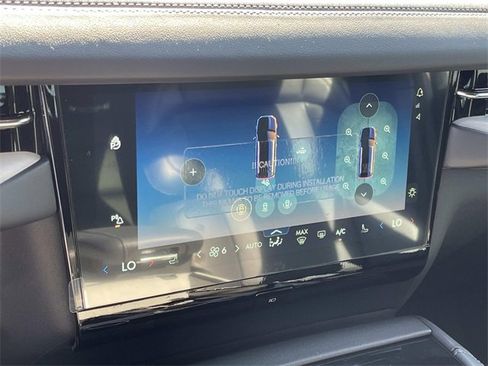 New 2025 Lincoln Navigator Reserve w/ Jet Appearance Package image 29