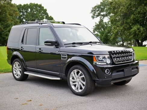 Used 2016 Land Rover LR4 HSE Silver Edition AWD/4WD image 6