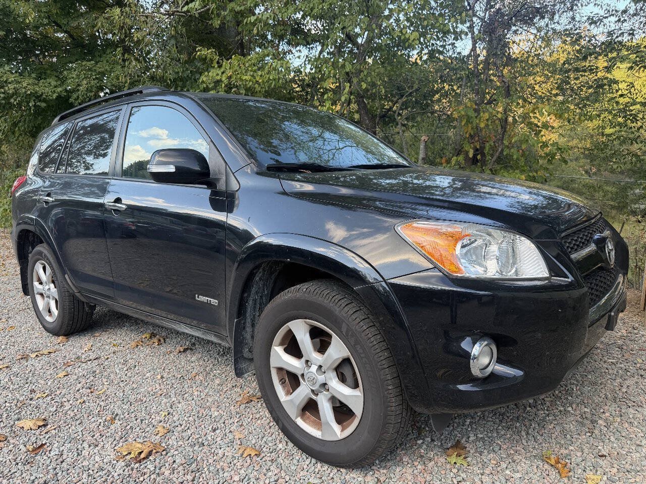 Used 2010 Toyota RAV4 Limited AWD/4WD image 1