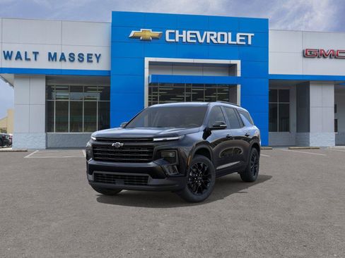 New 2026 Chevrolet Traverse LT w/ Enhanced Driving Package FWD image 8