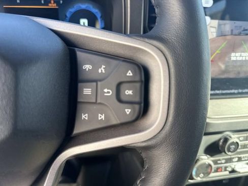 New 2025 Ford Bronco Badlands image 15