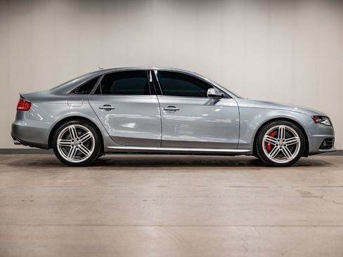 Used 2010 Audi S4 Prestige image 11