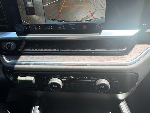New 2026 Chevrolet Silverado 1500 LTZ AWD/4WD image 19