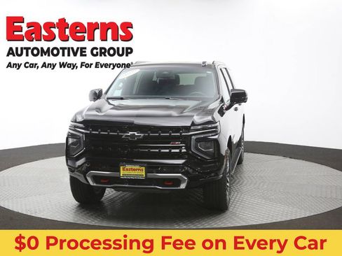 Used 2025 Chevrolet Suburban Z71 AWD/4WD image 58