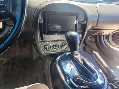 Used 2001 Plymouth Prowler image 12