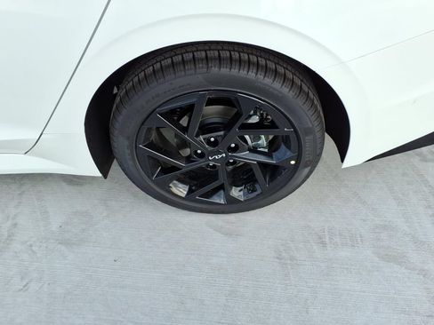 New 2026 Kia K5 GT-Line w/ GT-Line Premium Package FWD image 6