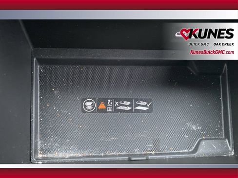 Used 2025 GMC Yukon Elevation w/ LPO, Floor Liner Package image 21