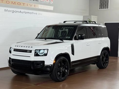 Used 2024 Land Rover Defender 110 X-Dynamic SE AWD/4WD image 7