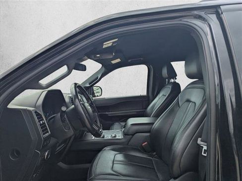 Used 2021 Ford Expedition Limited AWD/4WD image 12