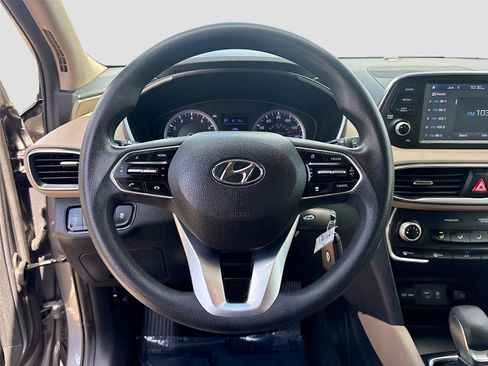 Used 2019 Hyundai Santa Fe SE FWD image 11