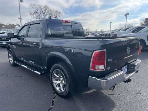 Used 2019 RAM 1500 Laramie image 4
