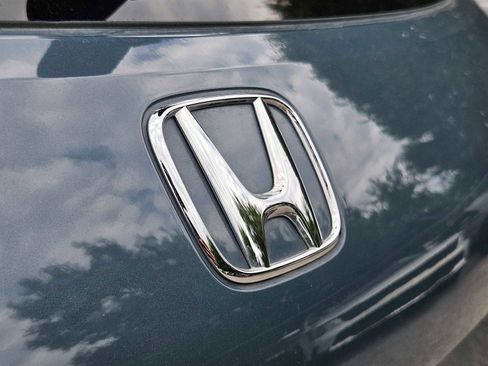 Used 2024 Honda HR-V LX image 10