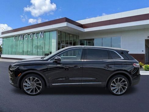 Certified 2023 Lincoln Nautilus Reserve w/ Equipment Group 202A image 8