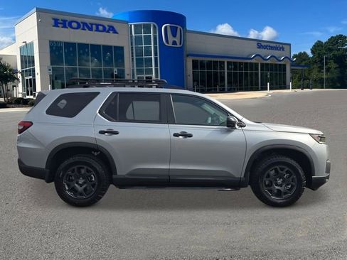 New 2026 Honda Pilot TrailSport image 6