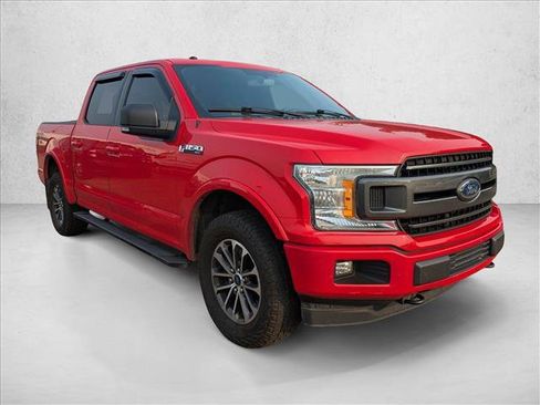 Used 2018 Ford F150 XLT w/ Equipment Group 302A Luxury AWD/4WD image 3