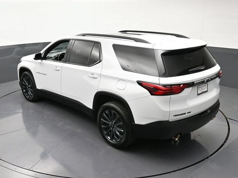 Certified 2023 Chevrolet Traverse RS w/ LPO, Floor Liner Package AWD/4WD image 18